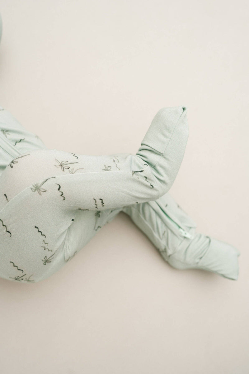 Palm Breeze Bamboo Sleeper: Newborn