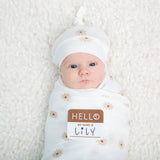 Hello World Blanket & Knotted Hat - Daisies