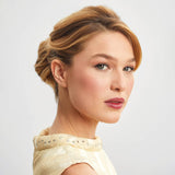 Gold open shape claw clip by KITSCH, stylish hair accessory with a modern open design and shiny finish.