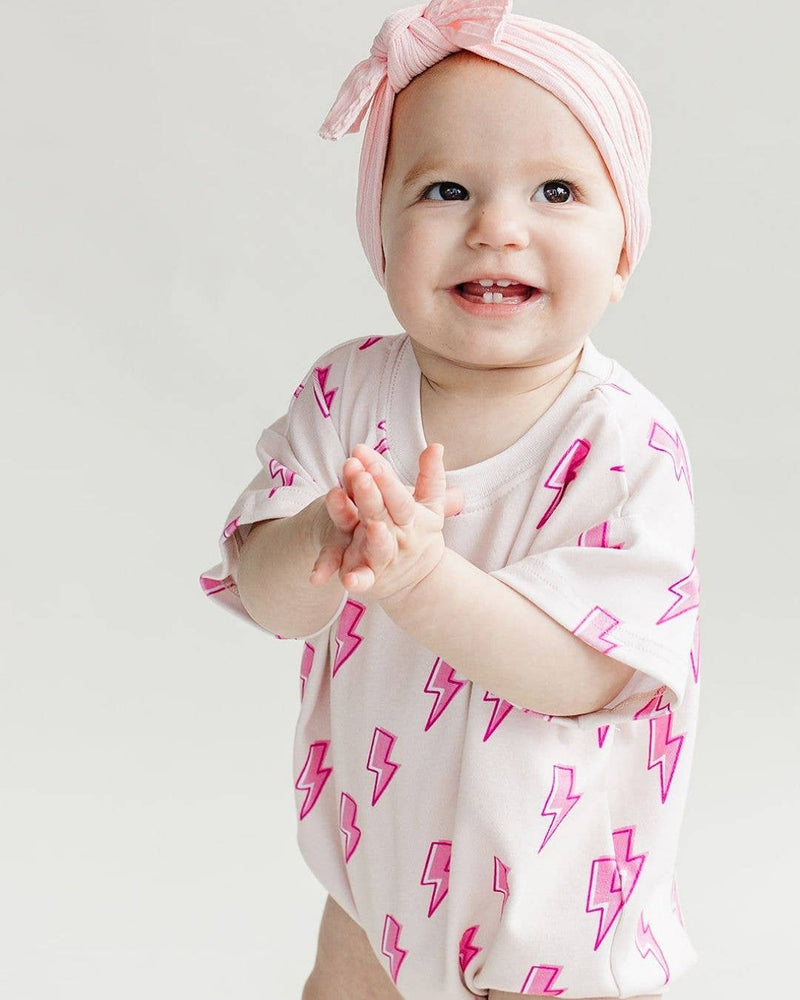 Short Sleeve Bubble Romper | Pink Bolts: 3-6M