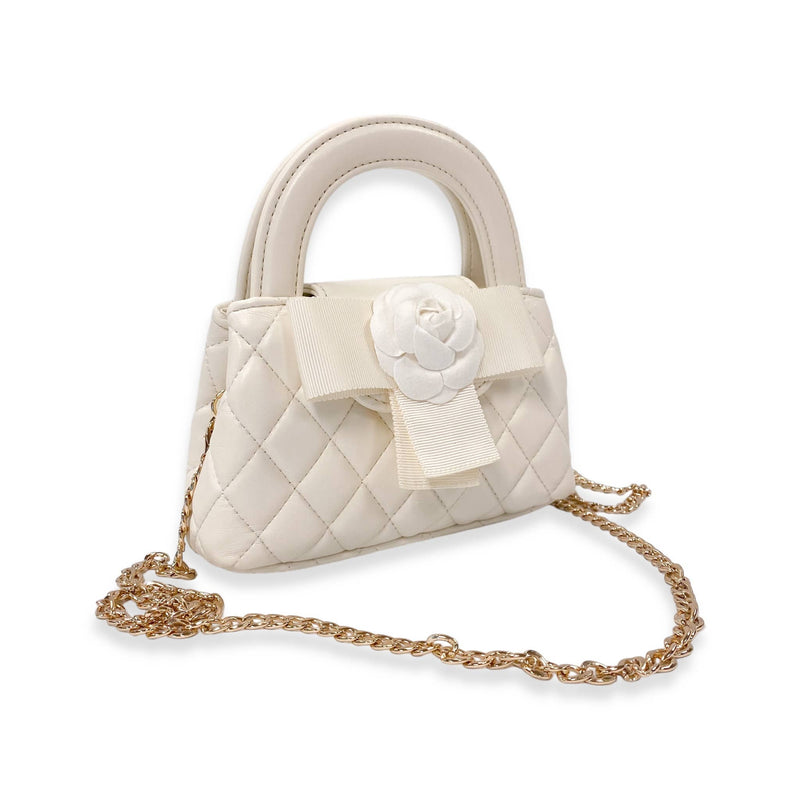 B1360 Floral Applique Quilted Bag (4 Colors): IVORY
