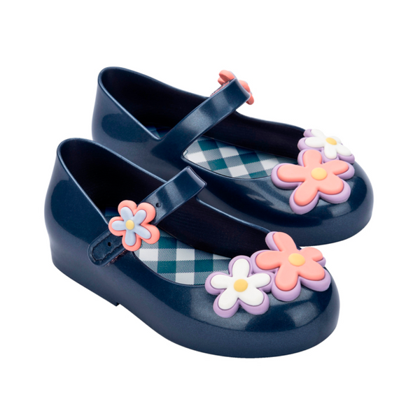 Sweet Love Picnic Baby Shoe