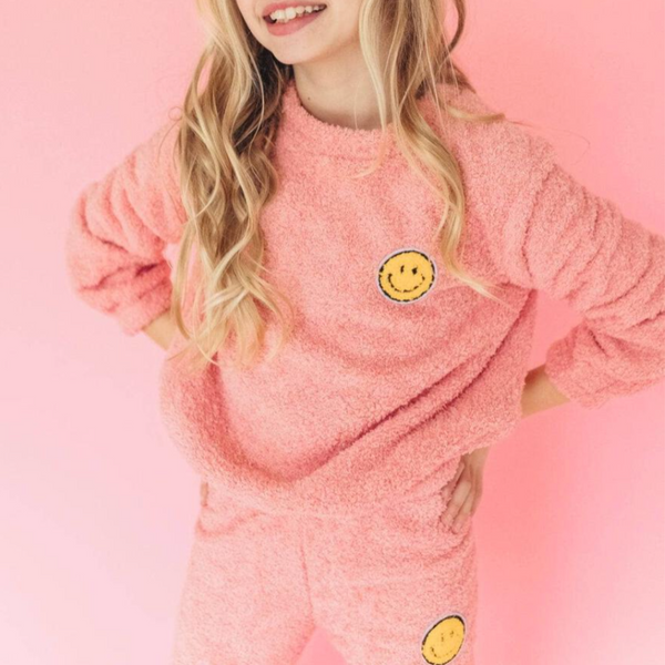 Bright Smile Patch Fuzzy Set Pink
