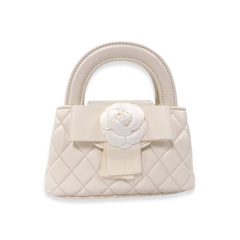 B1360 Floral Applique Quilted Bag (4 Colors): IVORY