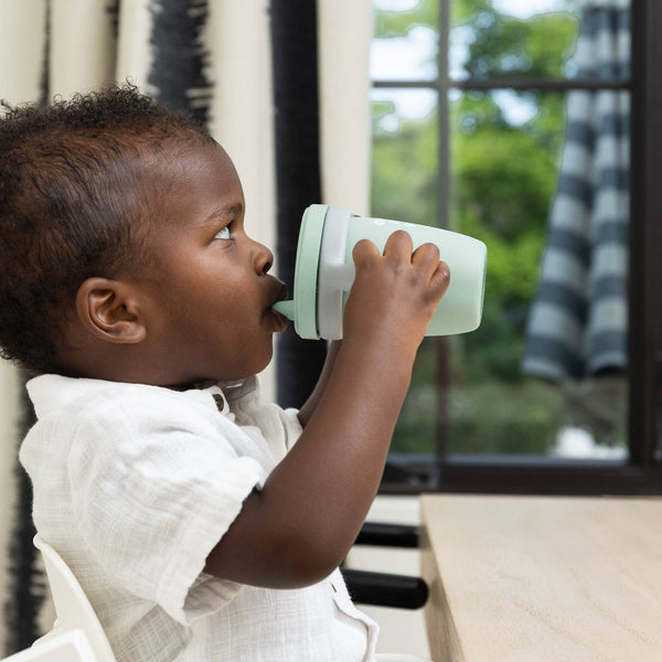 Glass Half Full Club Happy Sippy Cup: Blue