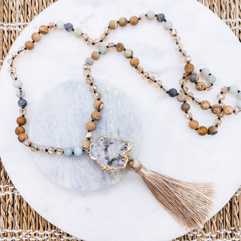 Noha Geode Necklace